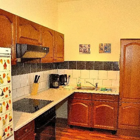 Neustadt-fewo-zentral-guenstig-l6 Apartament